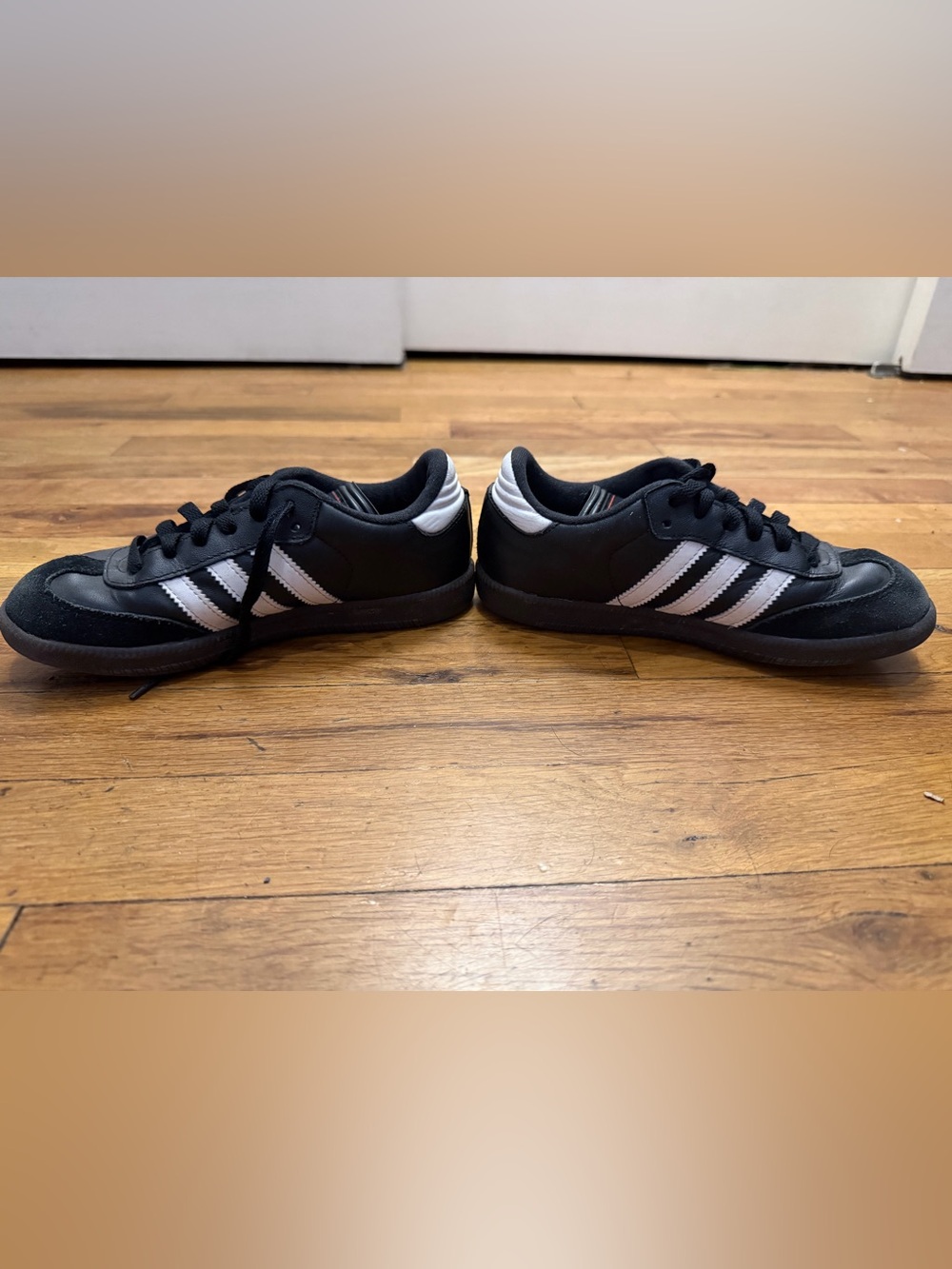 Adidas Samba Kids size 2 Black Low-Top sneakers
